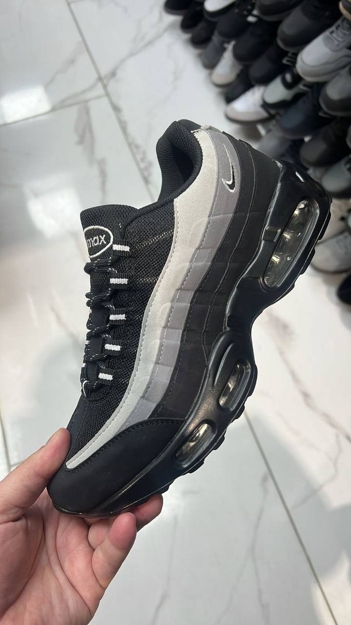 nike air max 95 triple white,nike air max 95,nike air max 95 white,nike air max 95 essential,кроссовки nike air max 95