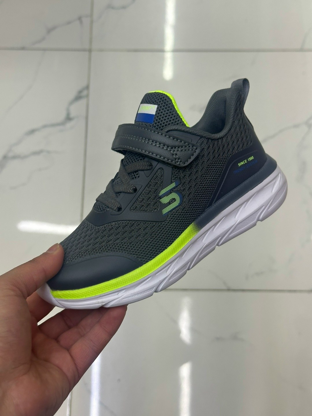 кроссовки,детские кроссовки,кроссовки мальчику,кроссовки baas,кроссовки strobbs