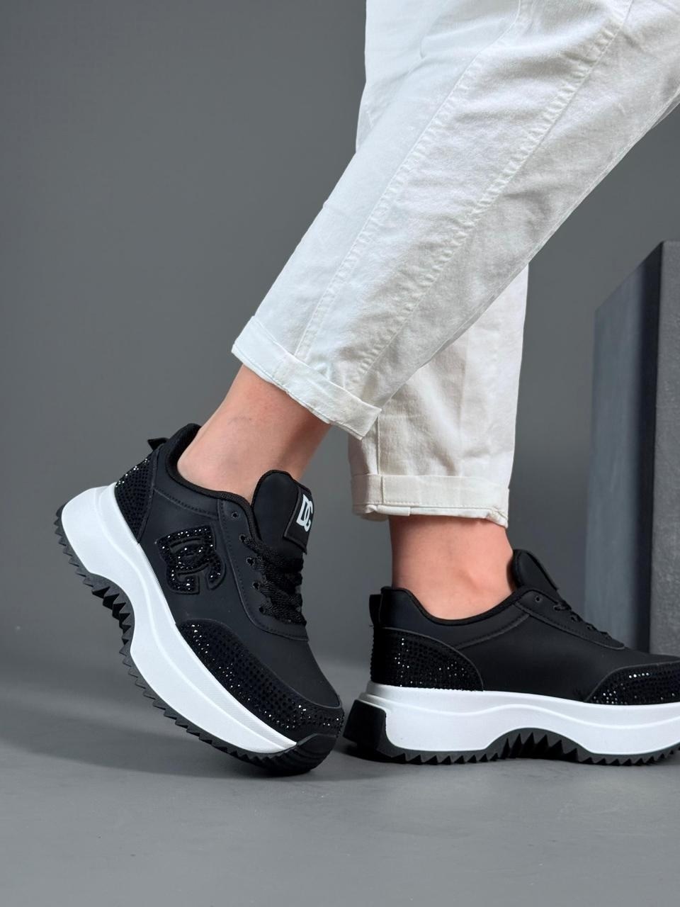 ,женские кроссовки,кроссовки модные,кроссовки кеды, женская кроссовки