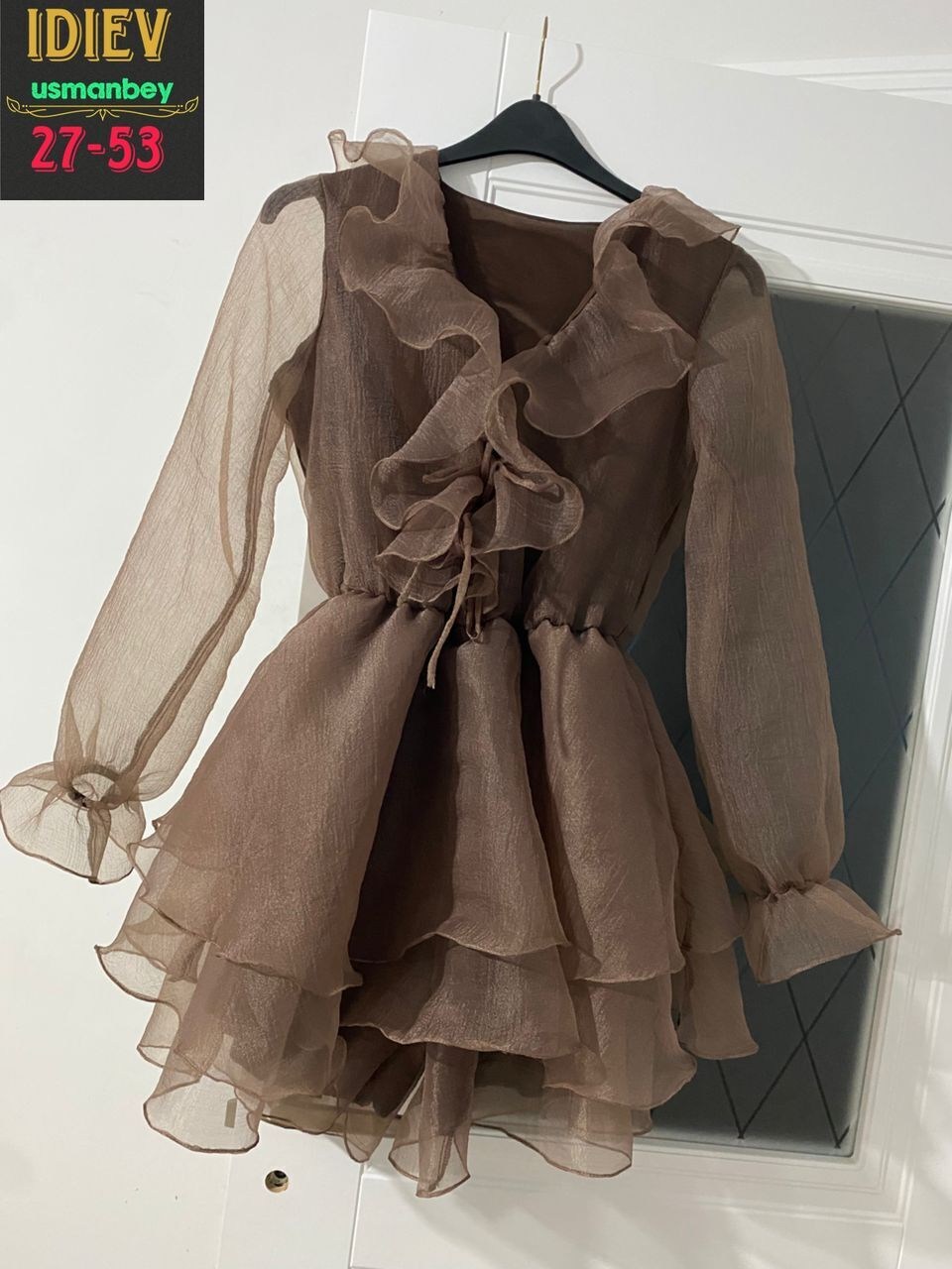 платье с рюшами,платье,платье коричневое,женское платье,платье с воланами