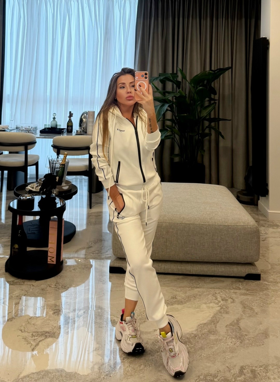 спортивный костюм женский,женский костюм,костюм спортивные женские костюмы,костюм белый,спортивный костюм