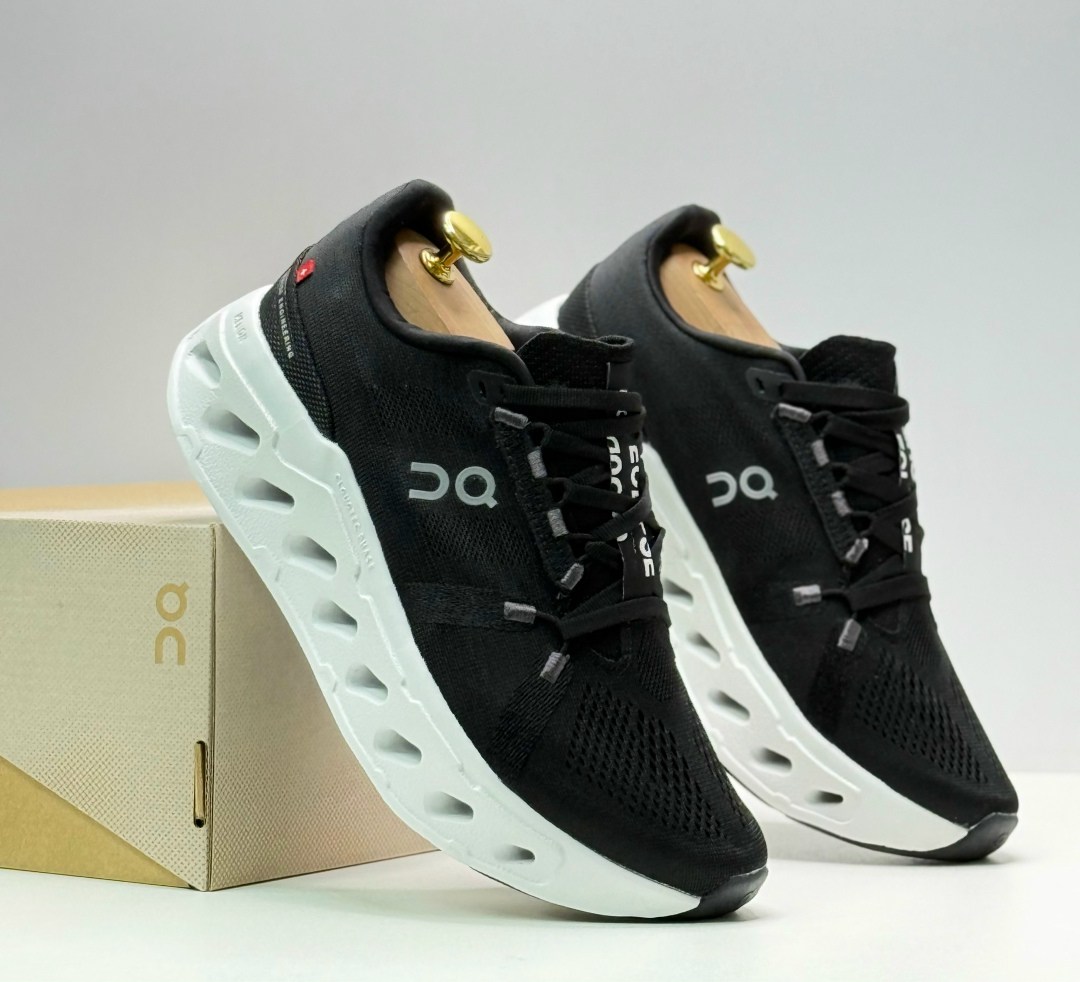 кроссовки,мужской кроссовки,,черные кроссовки,оригинальные кроссовки