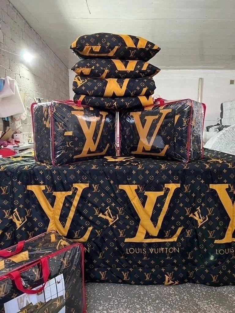 комплект постельного белья,комплект постельного белье евро,постельное белье двуспальное комплект,постельно белье 2 спальное,комплект постельного белья с одеялом