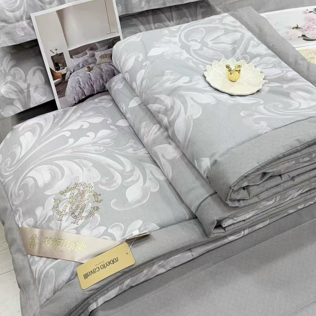 комплект постельного белья с одеялом,комплект постельного белья с одеялом santfair,комплект постельного белья с одеялом roberto,комплект постельного белья с готовыми одеялами,комплект постельного бель