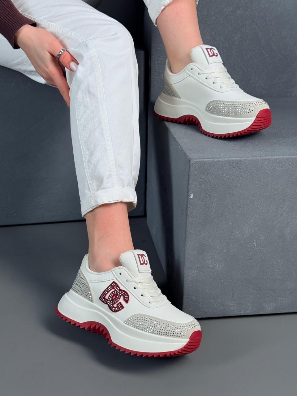 женские кроссовки,кроссовки женские liu jo,повседневные кроссовки,стильные кроссовки,кроссовки liu jo