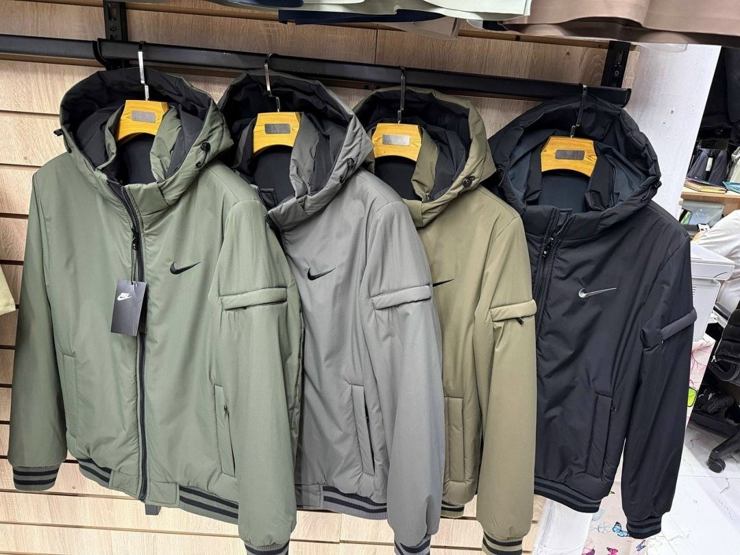 мужская демисезонная куртка,куртка мужская демисезонная с капюшоном,куртка мужская,куртка демисезонная,зимняя мужская куртка