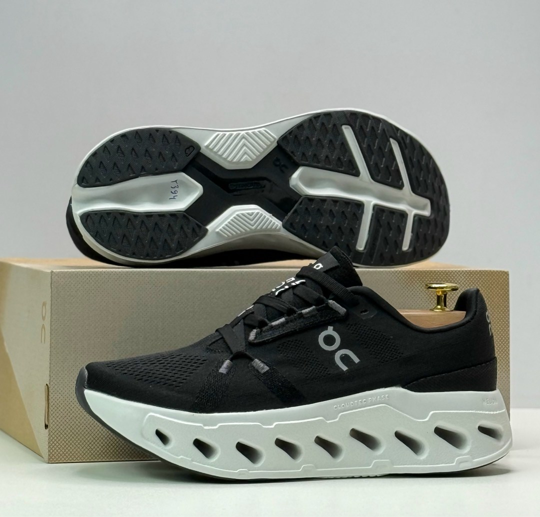 кроссовки,мужской кроссовки,,черные кроссовки,оригинальные кроссовки