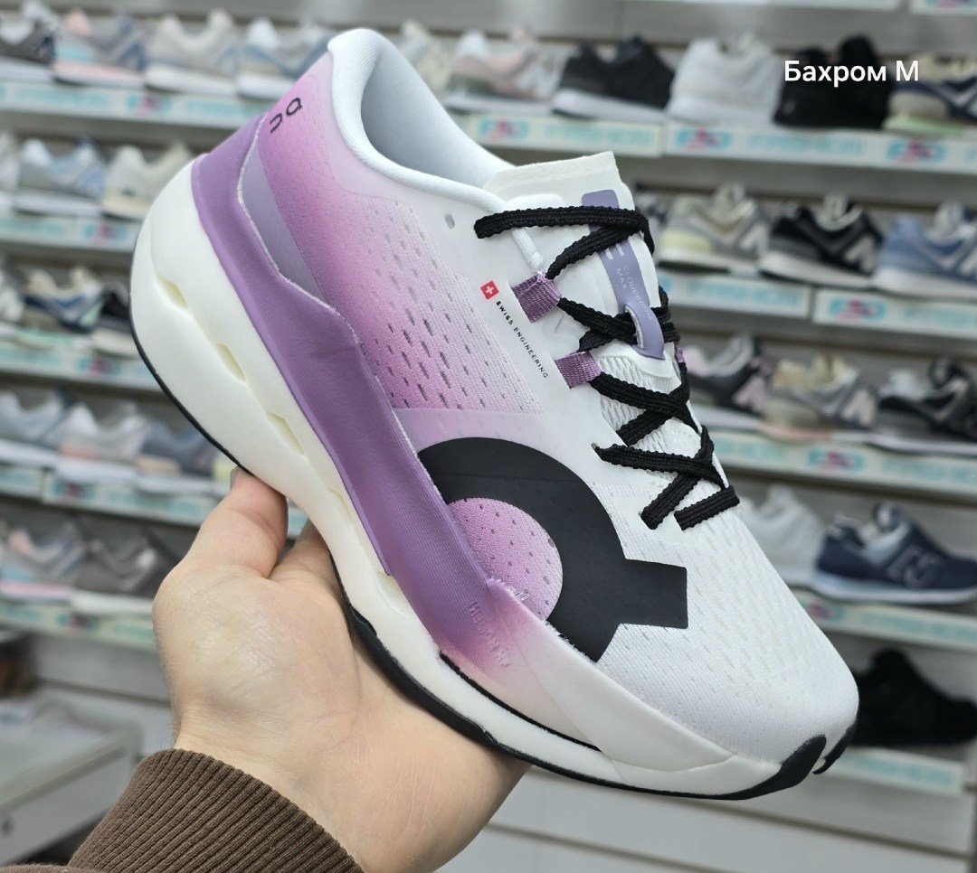 женские кроссовки,кроссовки,кроссовки беговые женские,розовые кроссовки,повседневные кроссовки