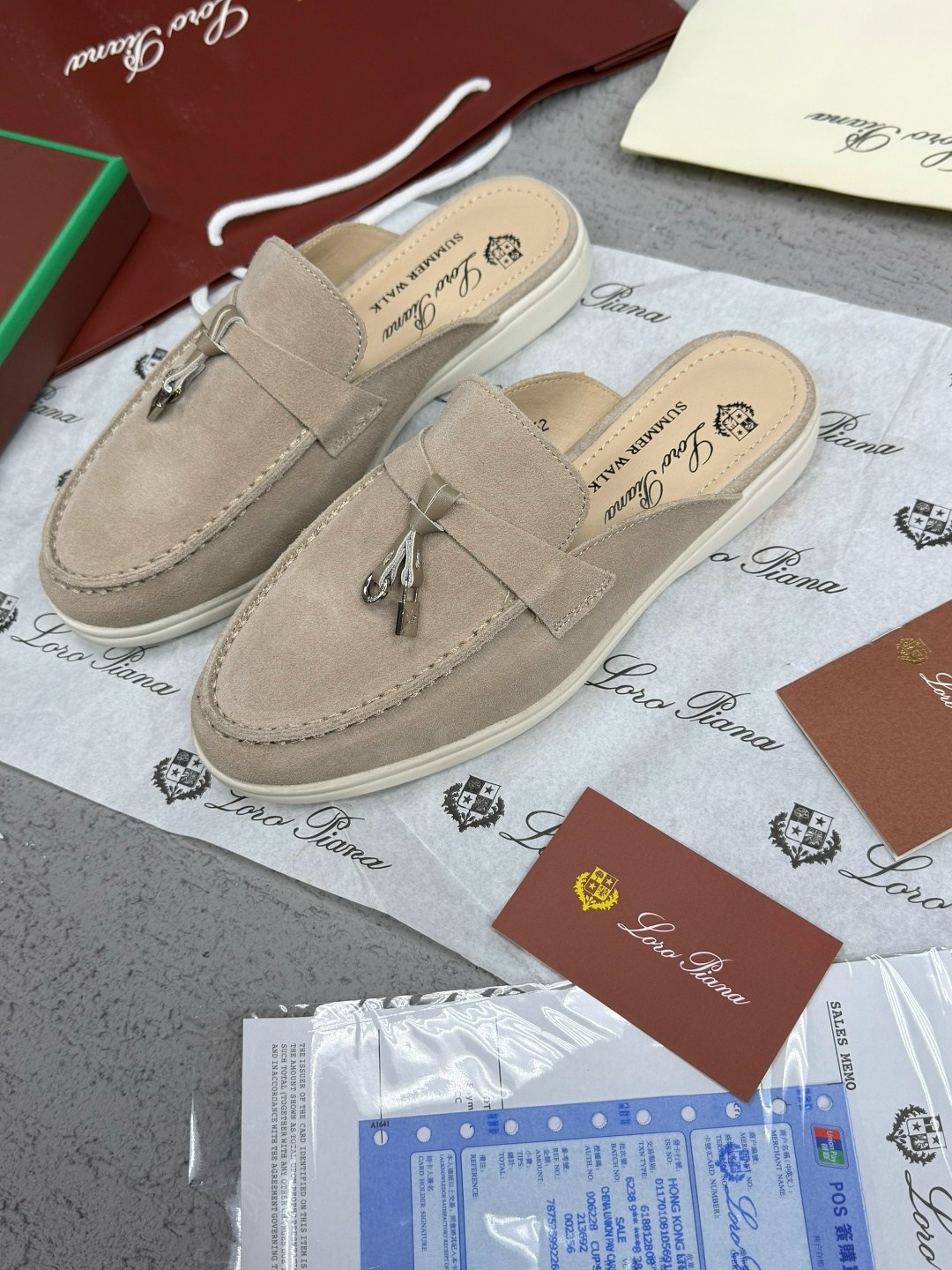 женские замшевые мюли loro piana бежевые,мюли loro piana,лоферы loro piana,лоферы женские loro piana,женские замшевые мюли loro piana голубые