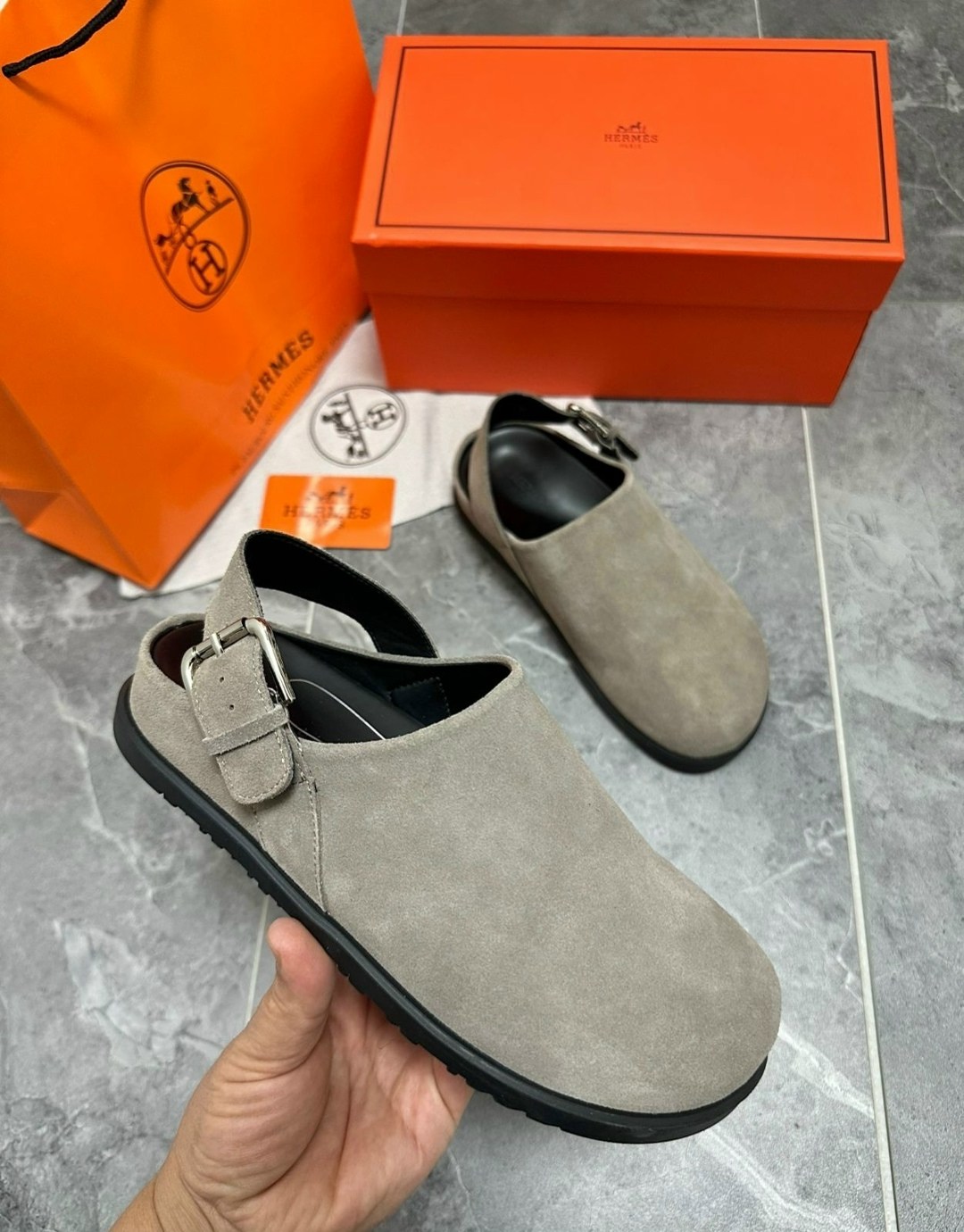 ,замшевые шлепанцы hermes,обуви,тапочки hermes,женская