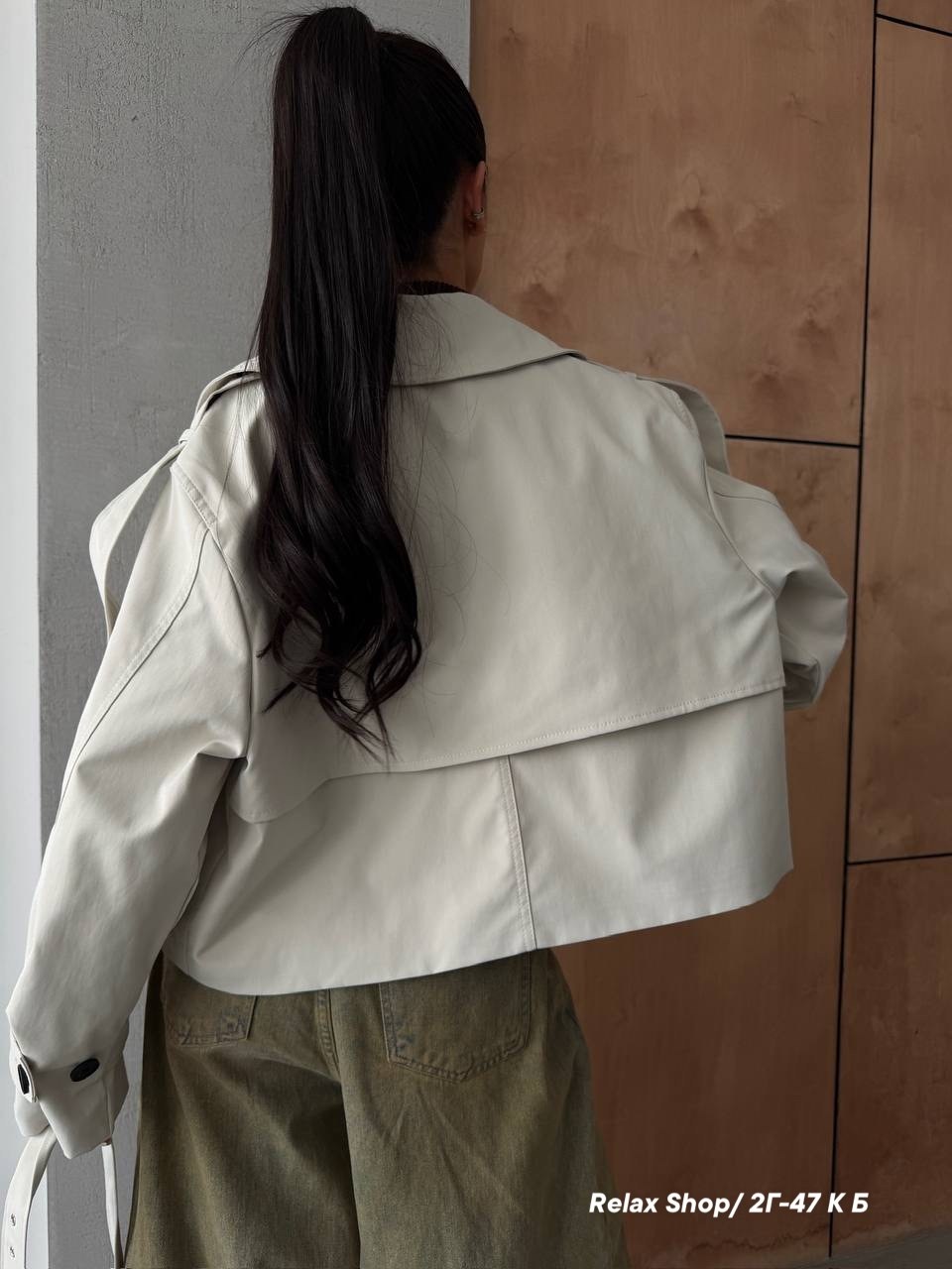 куртка кожаная,женская куртка из искусственной кожи,куртка косуха,кожаная куртка косуха,белая кожаная куртка