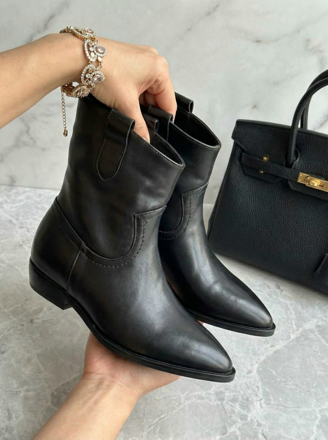 казаки женские,,ботильоны казаки женские 37 размера,полусапоги, женская