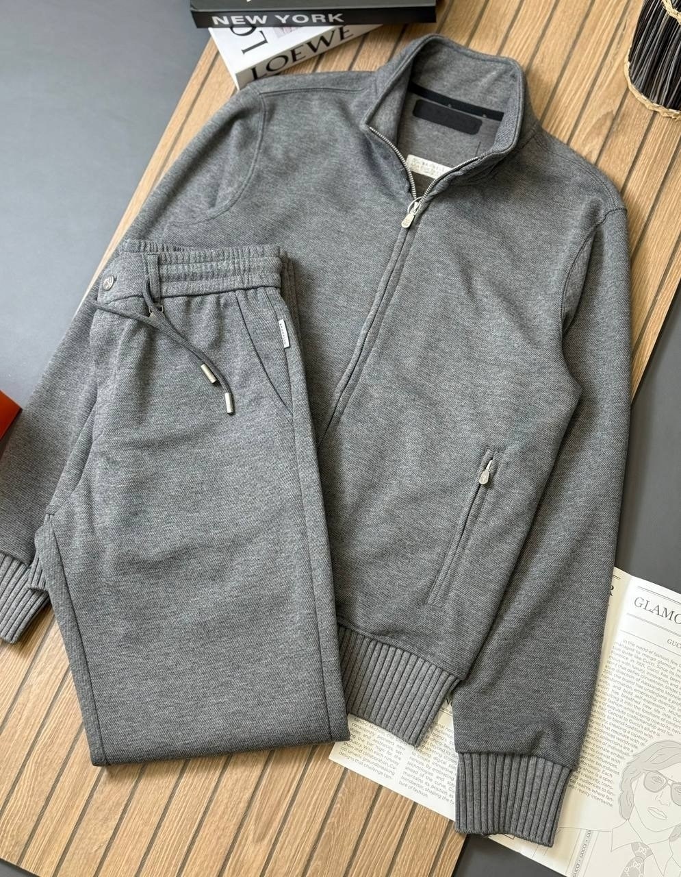 спортивный костюм brunello cucinelli,спортивный костюм мужской,loro piana костюм спортивный,мужская мода,костюм спортивный