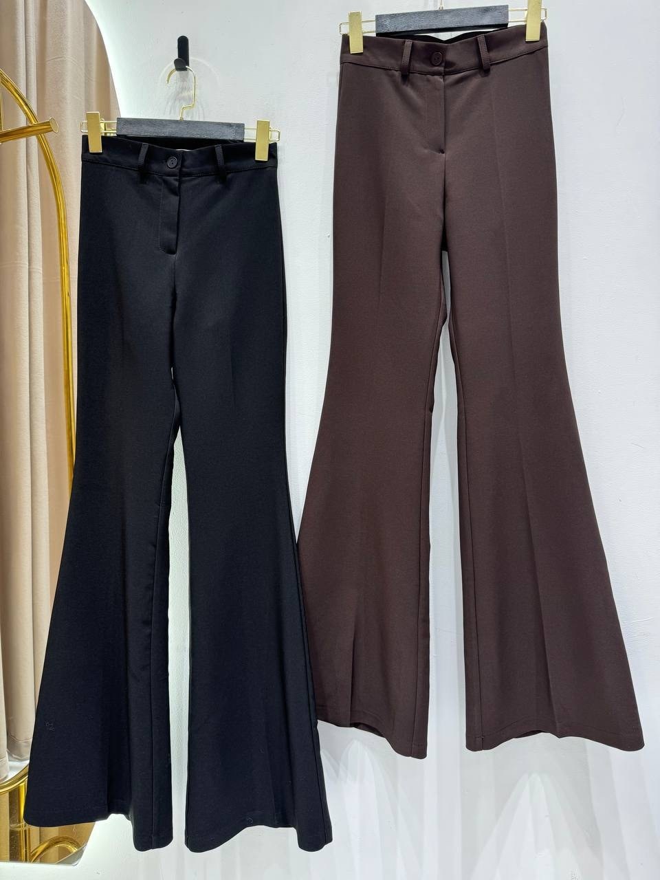 брюки клеш,кожаные брюки клеш,костюм с брюками клеш,женские брюки клеш,брюки кожаные