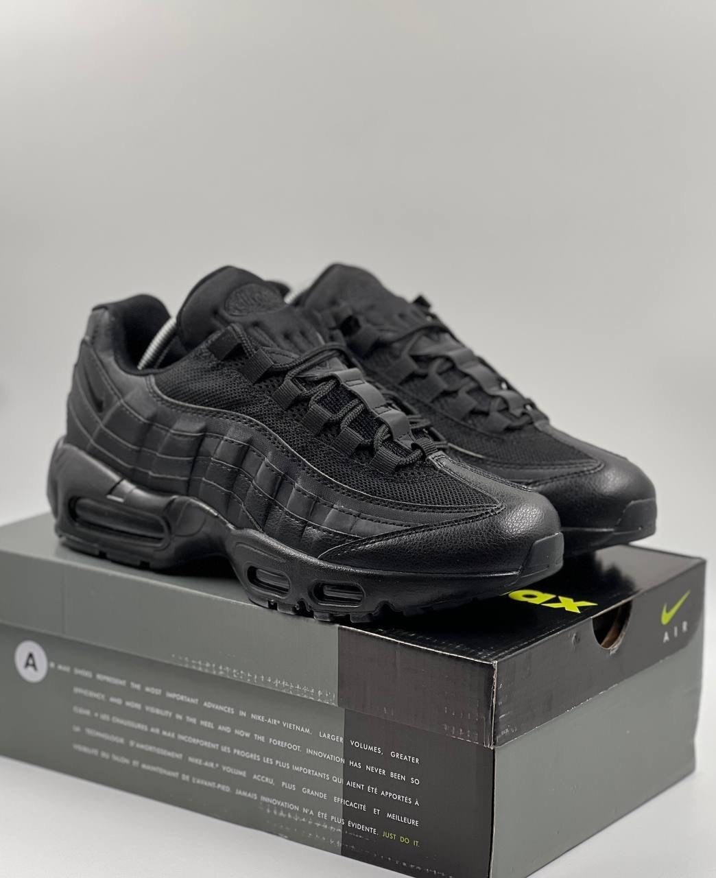 кроссовки nike air max 95,nike air max 95 черные,nike air max 95 black,мужские кроссовки nike air max 95,кроссовки