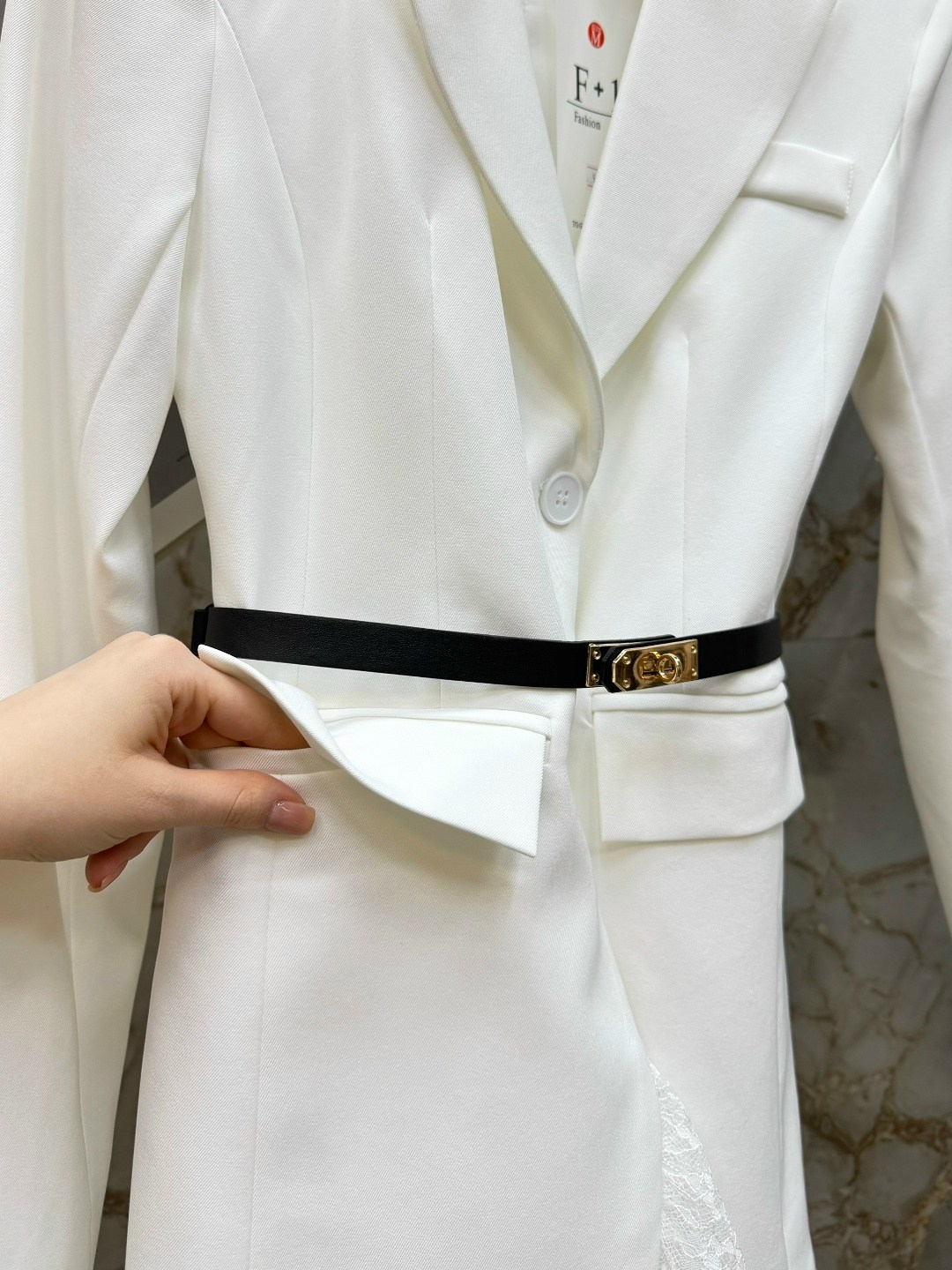 платье пиджак с кружевом,женский блейзер с кружевной отделкой,женские костюмы,платье пиджак,блейзер женский