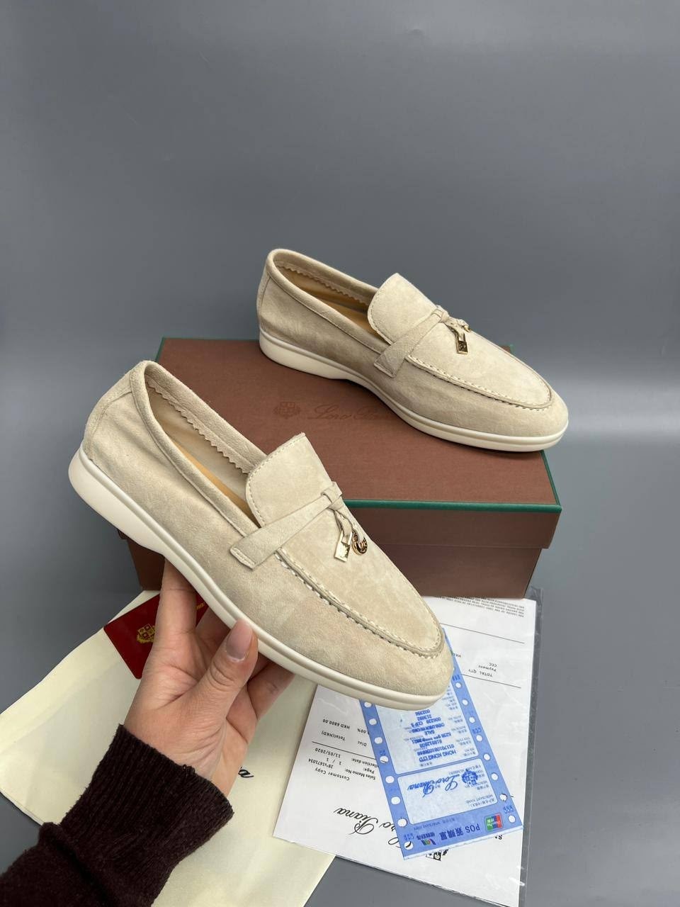 лоферы женские loro piana,замшевые лоферы loro piana,лоферы loro piana,замшевые лоферы loro piana женские,женские лоферы loro piana new collection замшевые светло-бежевые