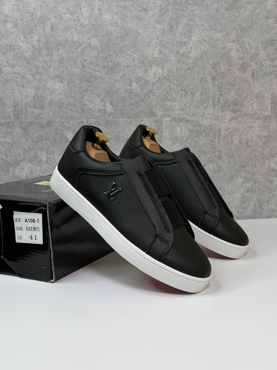 ,кроссовка мужской,мужские слипоны,мужская ,кеды лакост без шнурков мужские