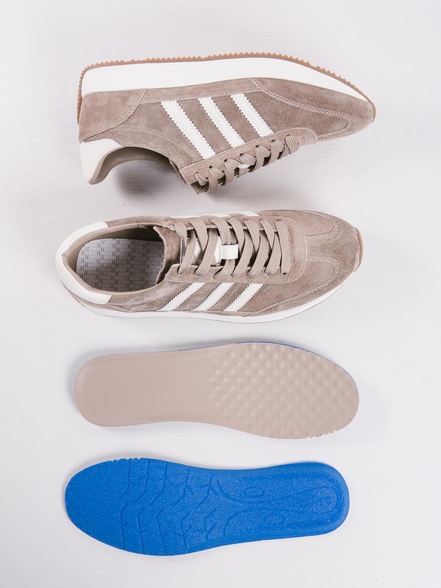 ,кроссовки адидас женские бежевые,кроссовки женскиe,кроссовки замша,замшевые кроссовки