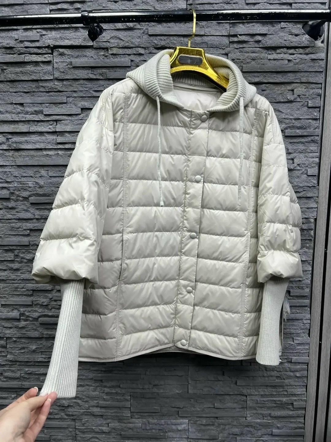 куртка пуховик,пуховик женский,легкий пуховик,короткий пуховик женский,пуховик с капюшоном