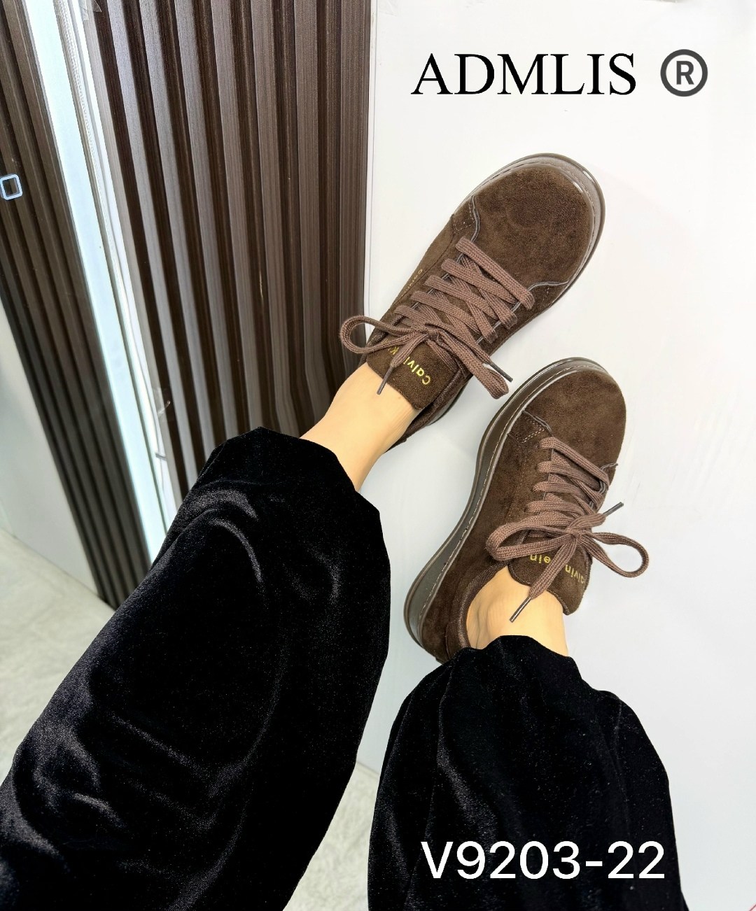 ,кроссовки замш,женские кроссовки, женская,кроссовки