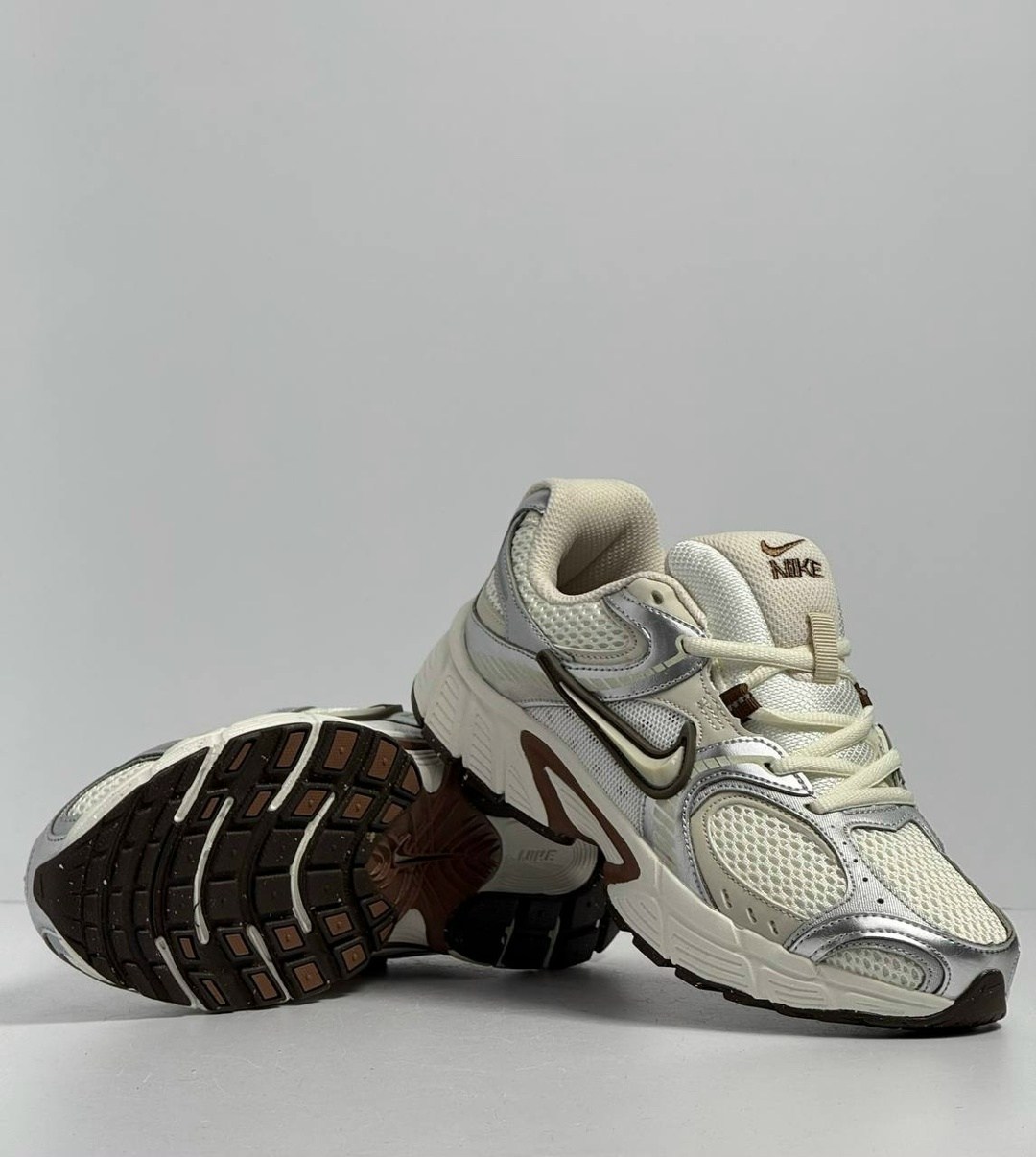 кроссовки nike,,кроссовки женскиe,кроссовки nike v5 rnr,кроссовки