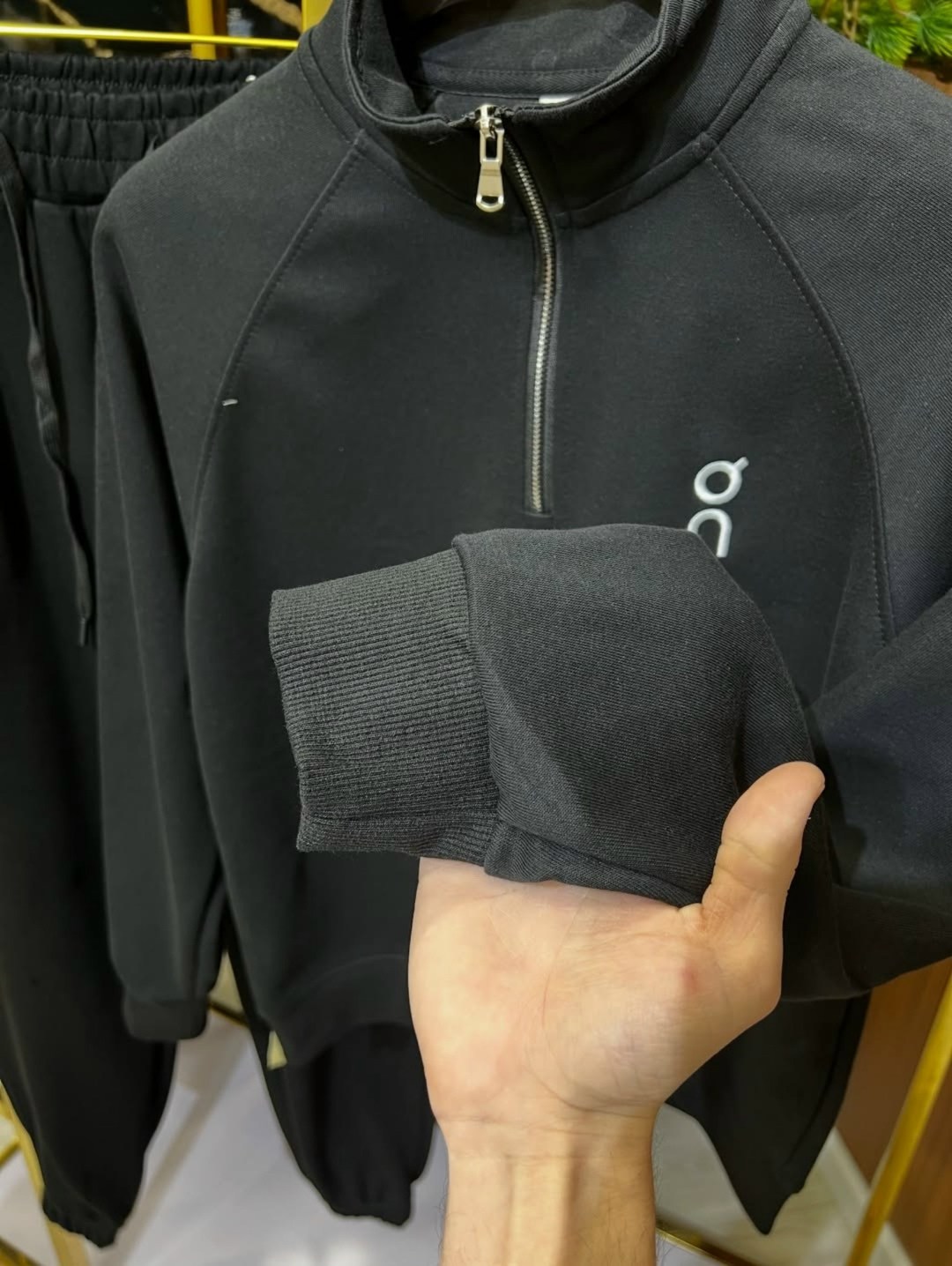 мужской спортивный костюм,спортивный костюм,костюм спортивный мужской черный,спортивный костюм boss,спортивный костюм для мужчин