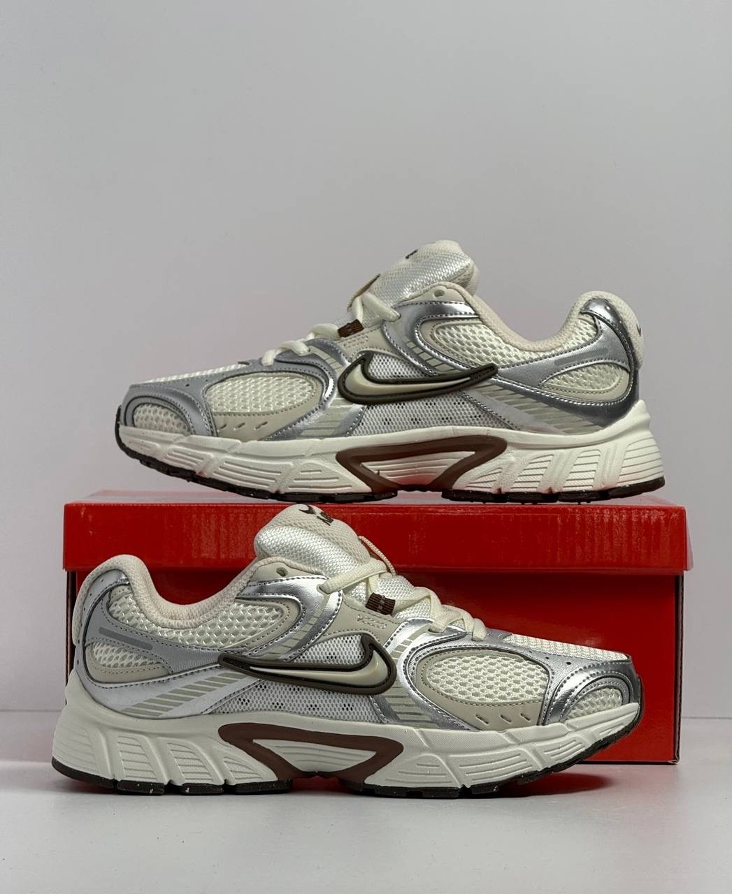 кроссовки nike,,кроссовки женскиe,кроссовки nike v5 rnr,кроссовки