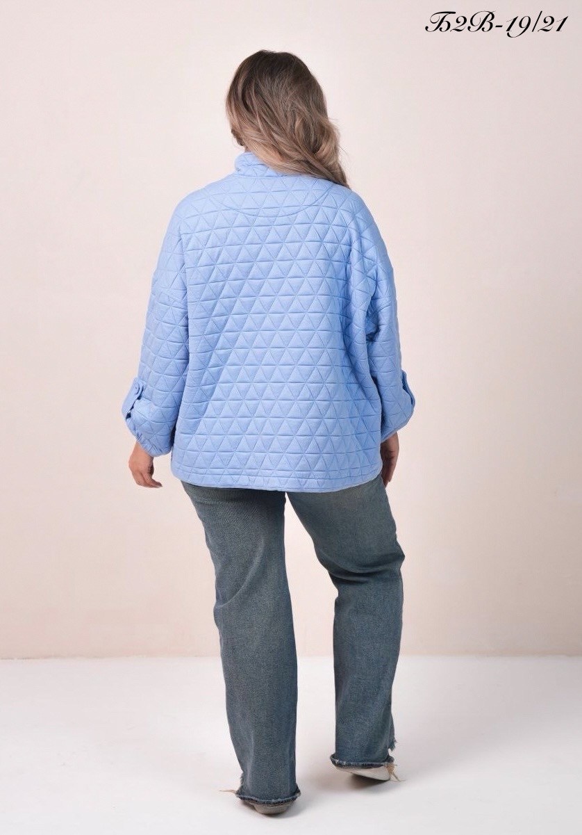 куртка демисезонная стильная,куртка демисезонная,куртка женская,куртка свободная,стеганая куртка