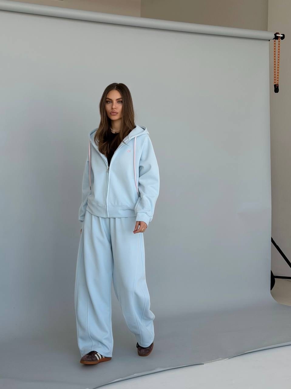 стильные костюмы,спортивный костюм женский,костюм с брюками,спортивный костюм,костюмы голубые