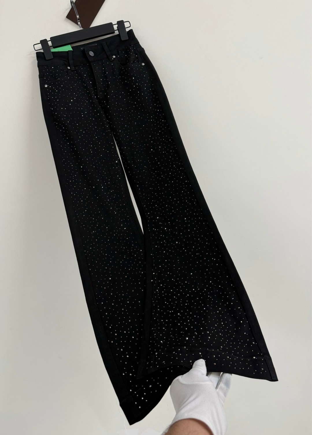 джинсы со стразами,женские джинсы со стразами,черные джинсы со стразами,джинсы черные женские,джинсы скинни со стразами