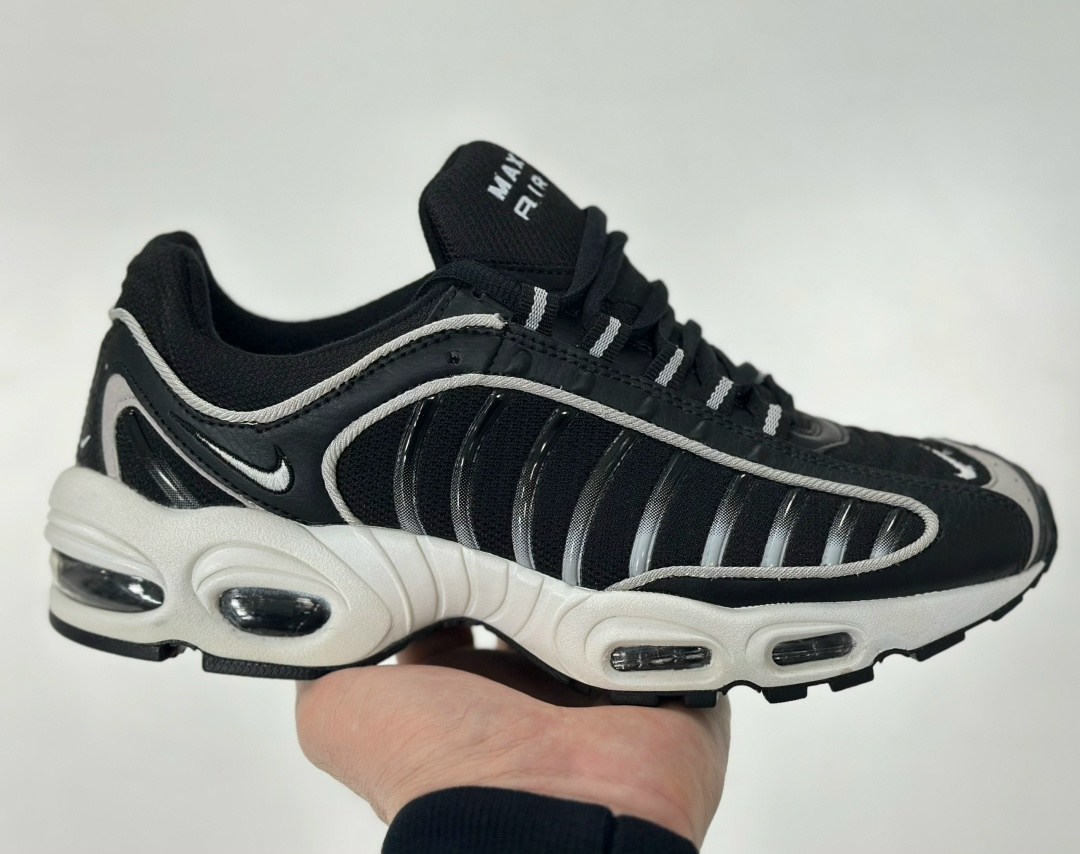 nike air max tailwind 4 black and silver,nike air max tailwind 4,nike air max tailwind iv,air max tailwind 4 black silver,кроссовки nike air max tailwind iv