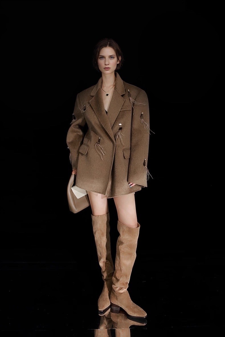 полупальто,пальто классическое,полупальто из,женское пальто