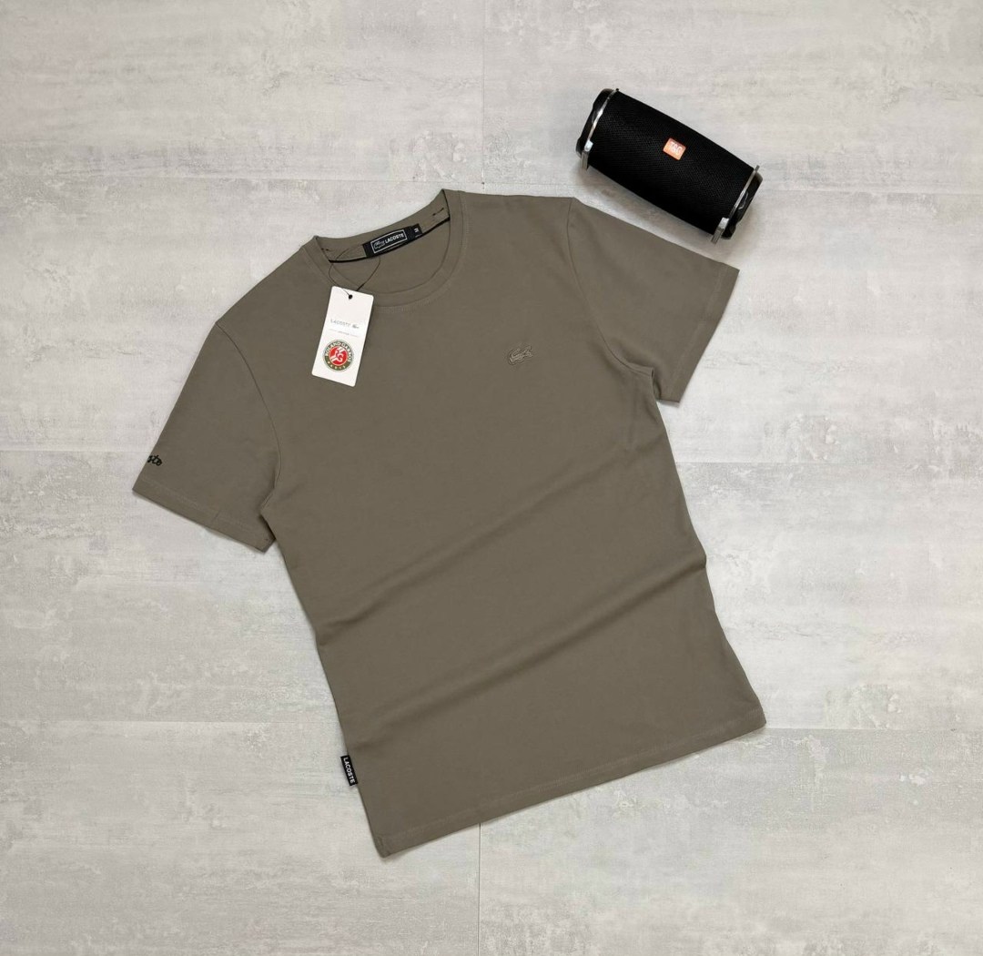 мужская футболка белая,футболки для мужчин,мужская футболка,футболки белые,футболка