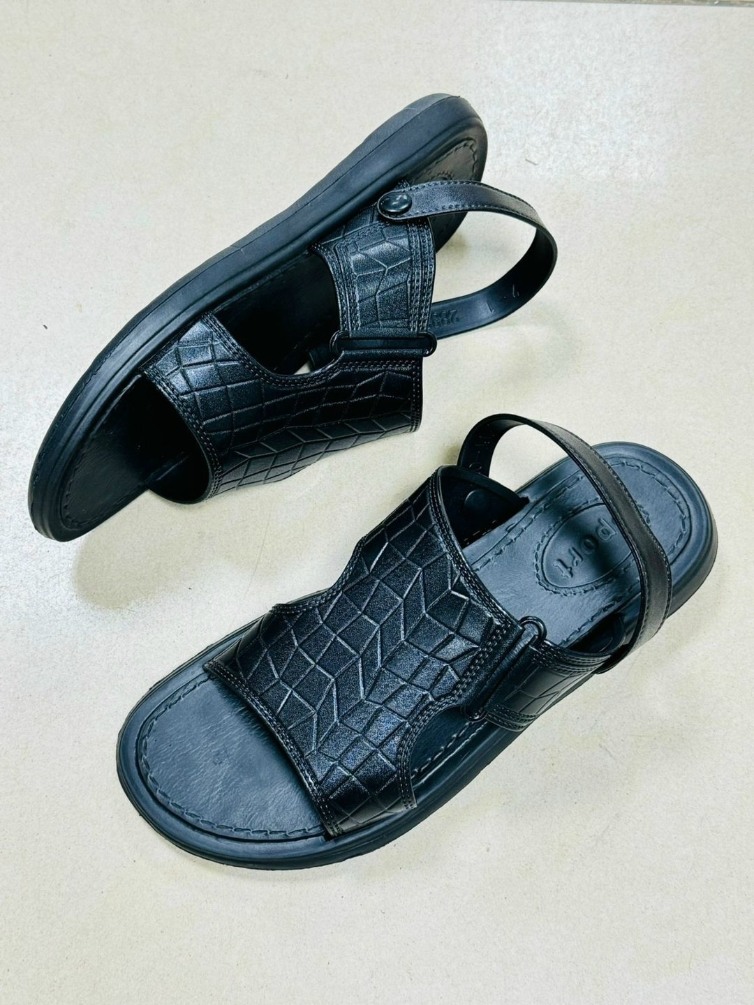 шлепанцы мужские,,сандали мужские,сандалии мужские,мужские шлепки