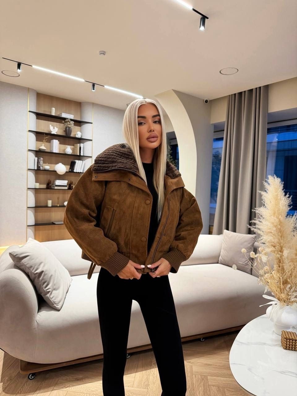 куртка замшевая,куртка женская замшевая,куртка бомбер,модная женская куртка,женская куртка