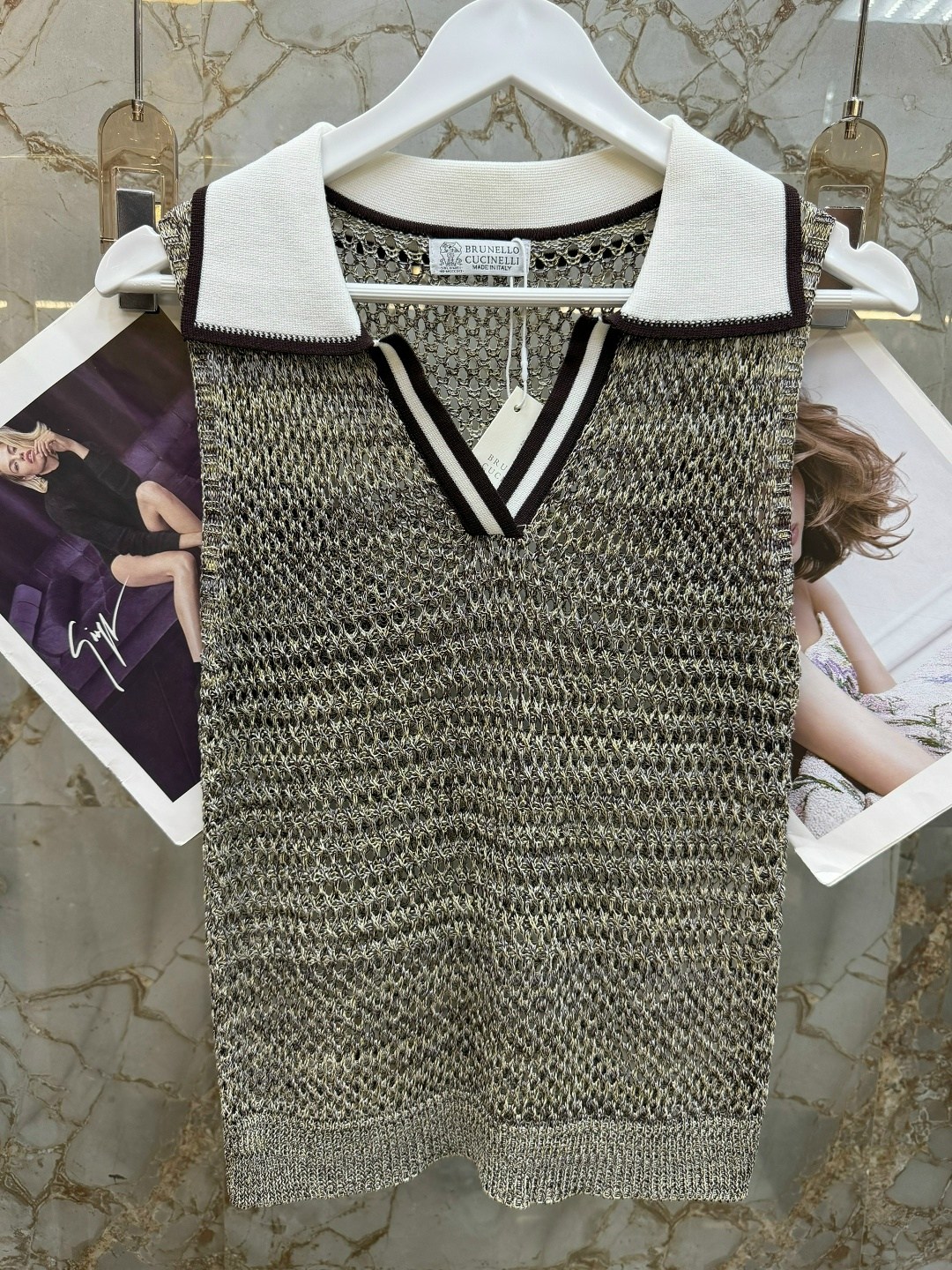 жилетка вязаная,вязаные жилеты,женская кофта,жилетка женская,жилет трикотажный