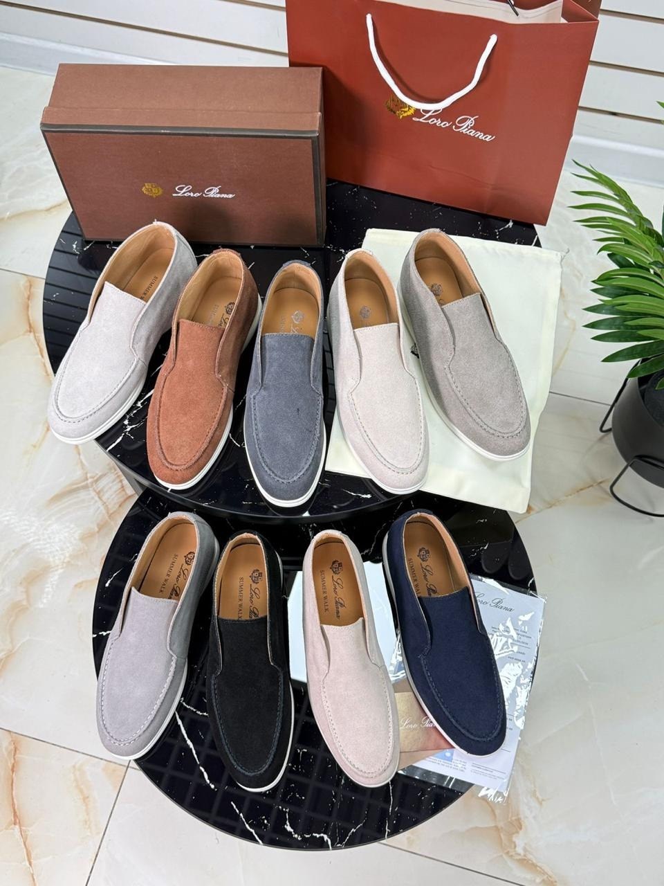 лоферы из натуральной замши loro piana premium shoes,лоферы из натуральной замши loro piana,лоферы женские loro piana,лоферы из натуральной замши с замочком loro piana,лоферы loro piana