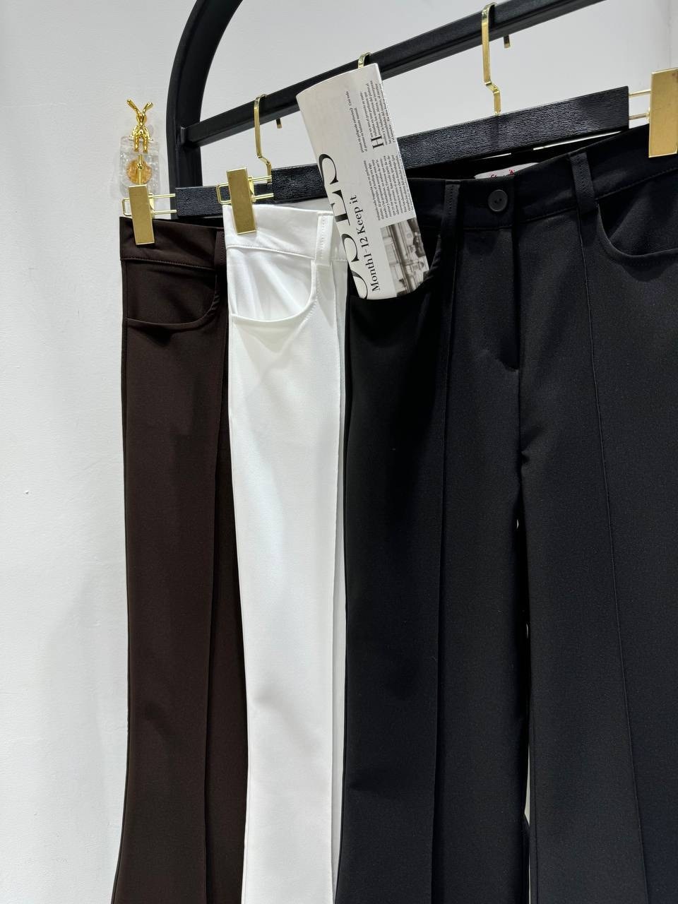 образ с брюками клеш,трикотажный костюм с кофтой оверсайз и брюками палаццо ivsedress,костюм с брюками теплый,женский брючный костюм,стиль и мода