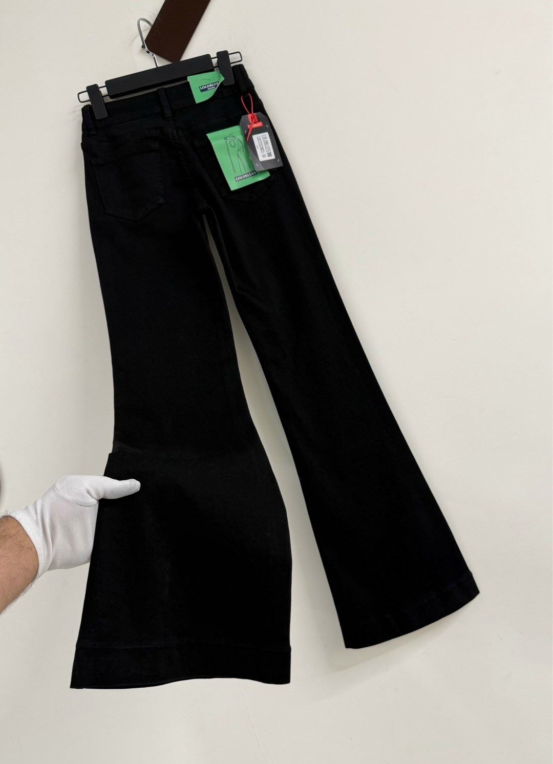 джинсы со стразами,женские джинсы со стразами,черные джинсы со стразами,джинсы черные женские,джинсы скинни со стразами