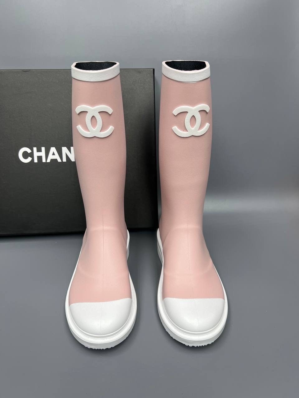 резиновые сапоги chanel,женские резиновые сапоги chanel,резиновые сапоги шанель,женские резиновые сапоги chanel черные,сапоги chanel