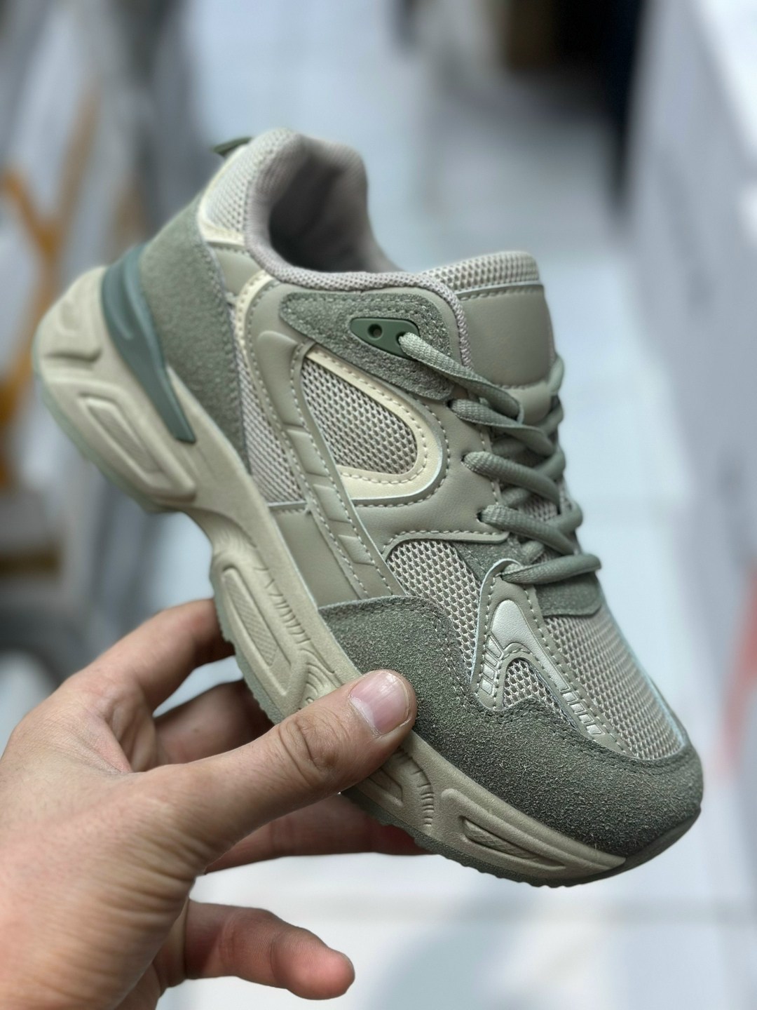 кроссовки,кроссовки женские,повседневные кроссовки,массивные кроссовки,кроссовка