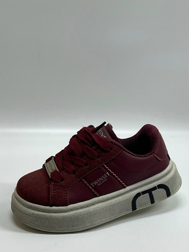 ,детские кроссовки,детская ,обуви,спортивный