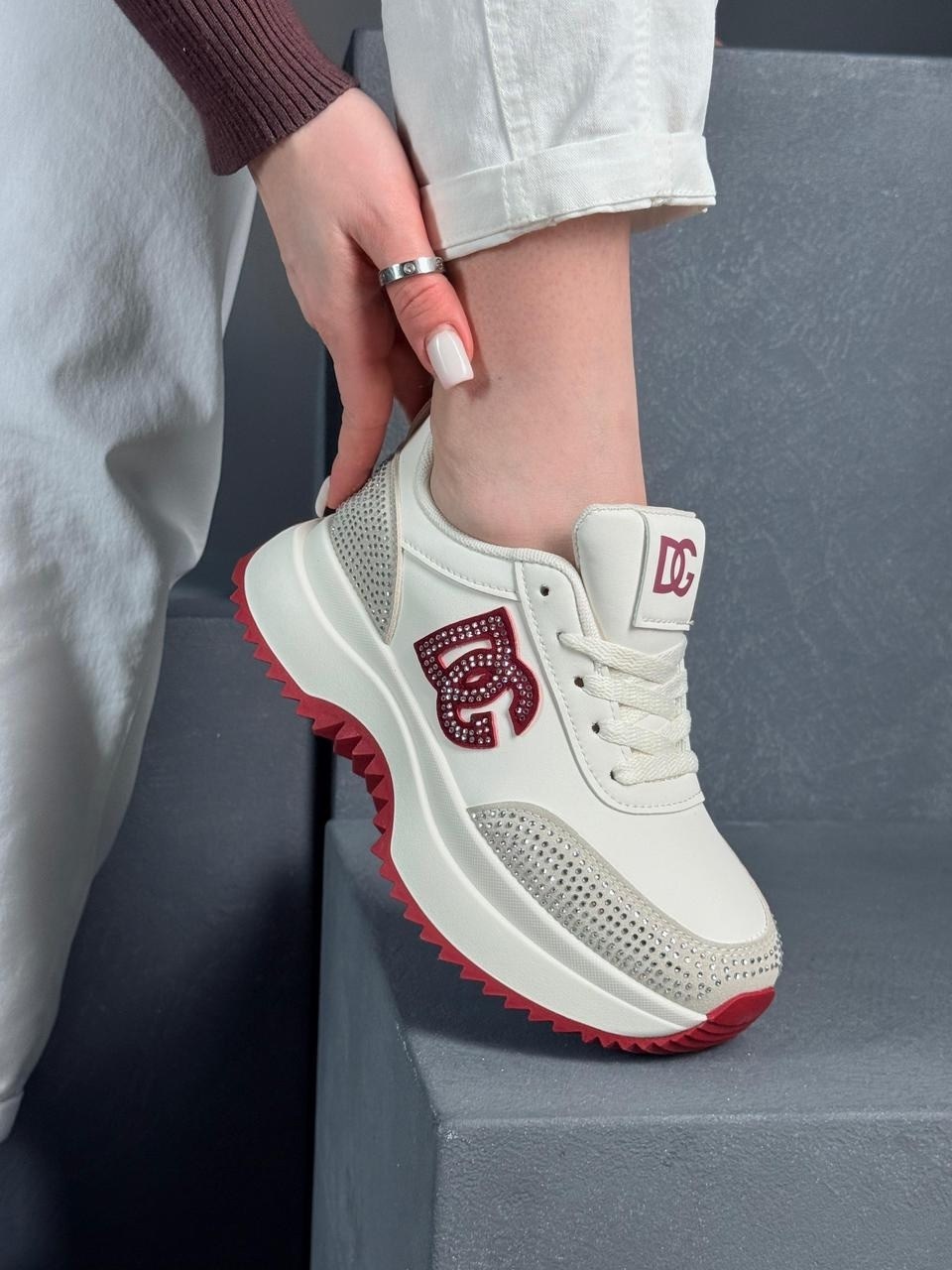 женские кроссовки,кроссовки женские liu jo,повседневные кроссовки,стильные кроссовки,кроссовки liu jo