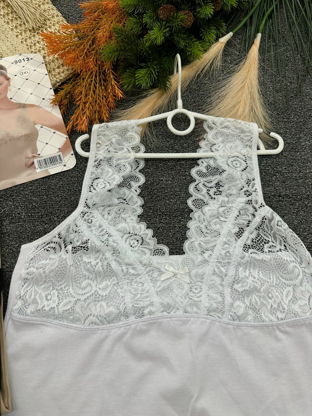 майка женская,майка с кружевами,майка женская на бретельках с кружевом,женская майка с кружевом,майка бельевая женская с кружевами