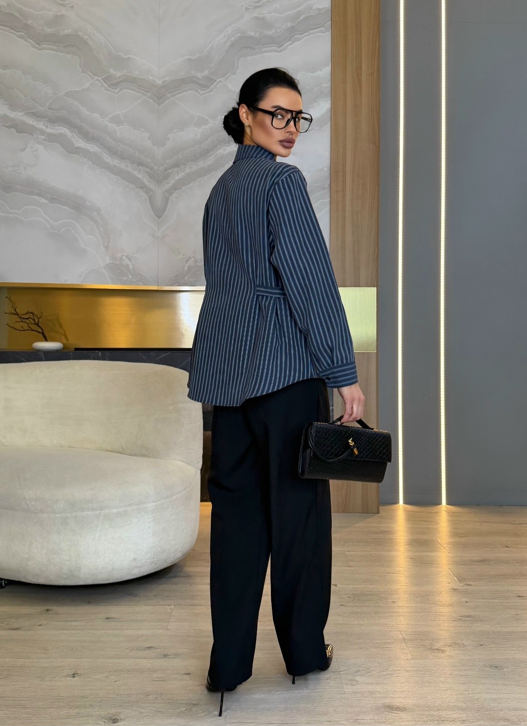 рубашка в полоску,рубашка женская,рубашка голубая,широкие брюки,рубашка