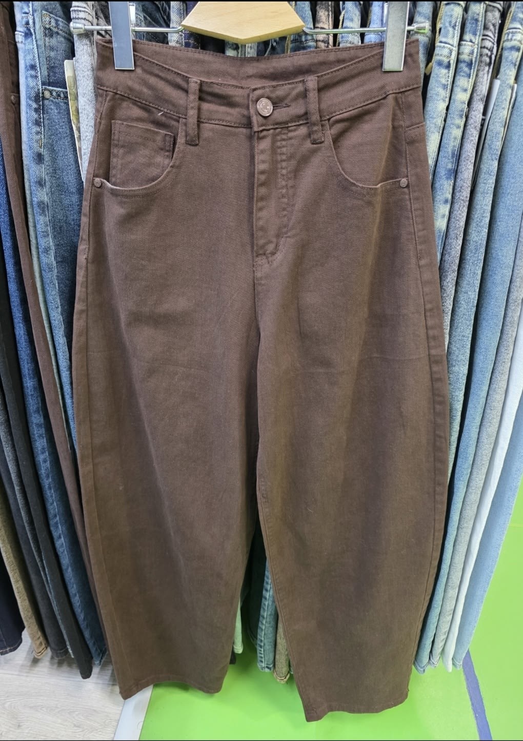 джинсы женский бананы,женские джинсы,модные джинсы,джинсы штаны,брюки модные