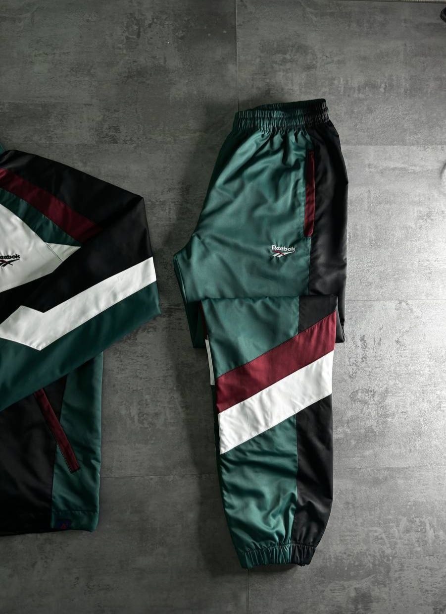 костюм reebok ретро в стиле 90-х,спортивный костюм reebok в стиле 90 х,спортивный костюм reebok из 90х,спортивный костюм reebok retro 90,костюм спортивный reebok мужской стиль 90-х