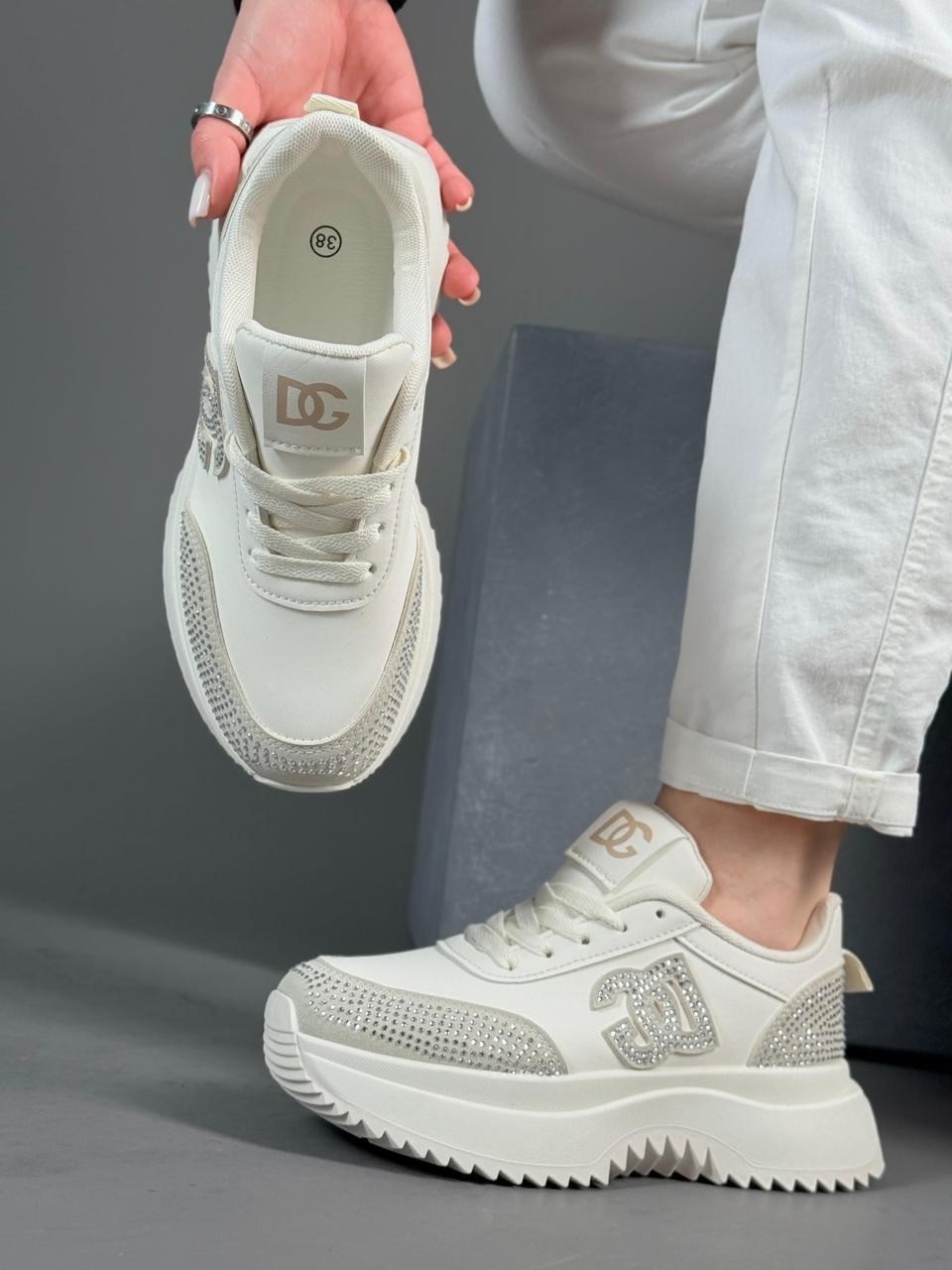 ,кроссовки женские liu jo,кроссовки женскиe,кроссовки liu jo,бежевые кроссовки