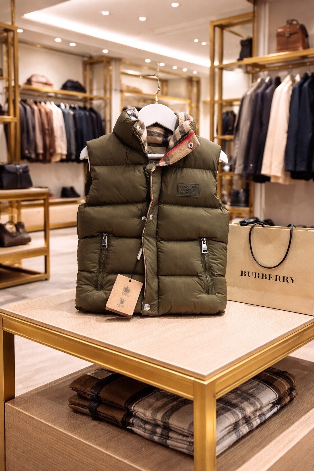 ребенок,детская жилетка,одежда для мальчика,мальчик,жилет